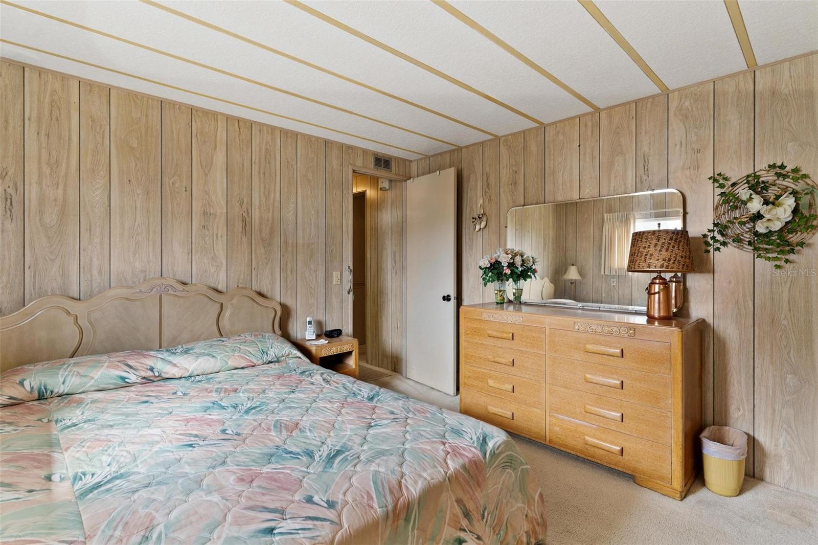 LEESBURG COACHWOOD COLONY - Residential