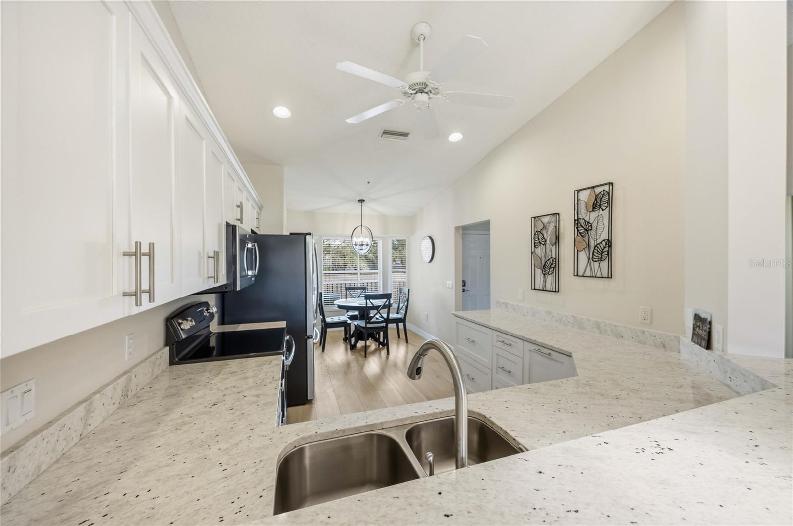 VERANDA 4 AT HERITAGE OAKS - Residential