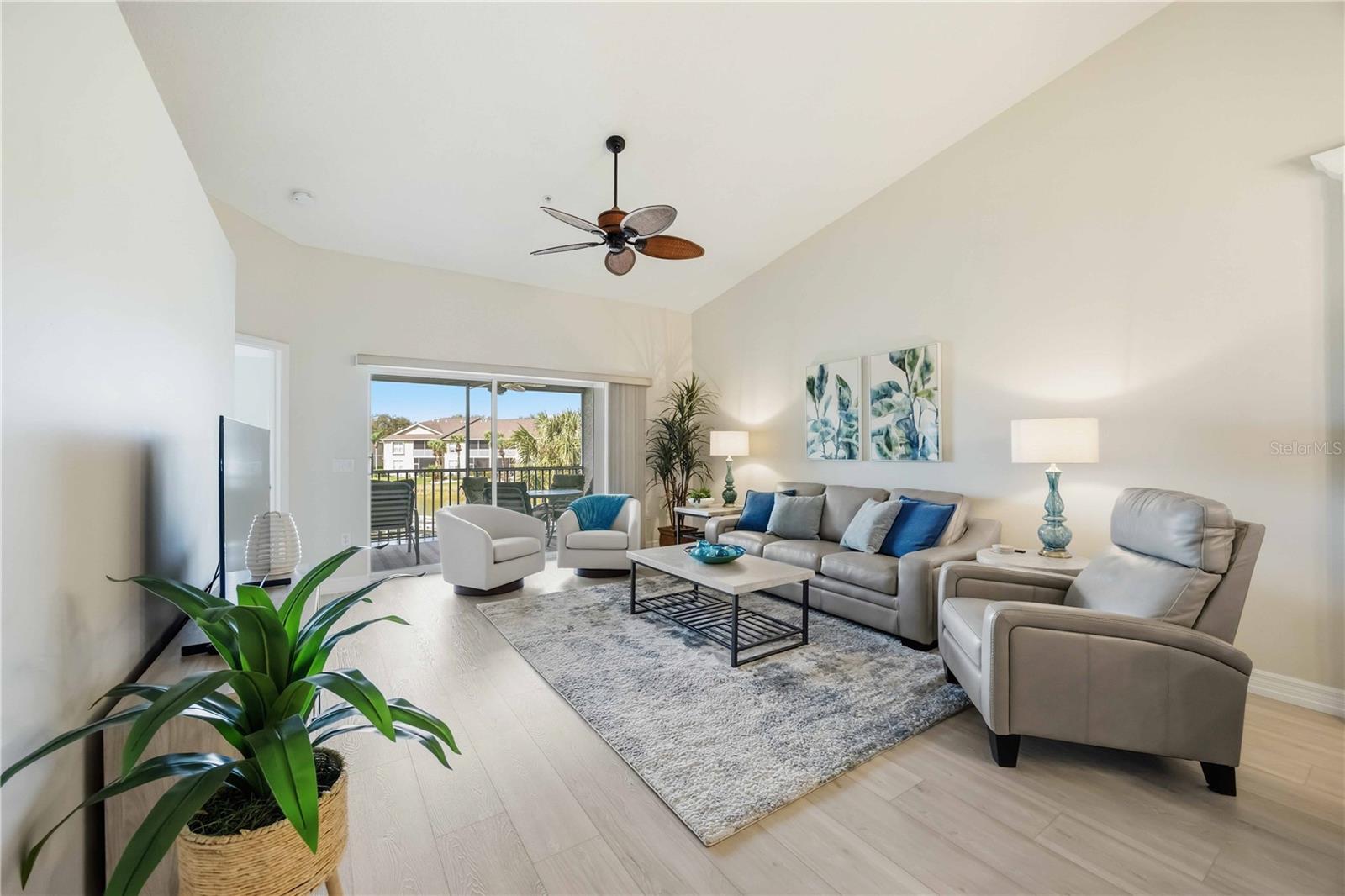 VERANDA 4 AT HERITAGE OAKS - Residential