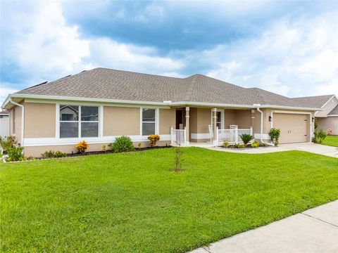 A home in LAKELAND