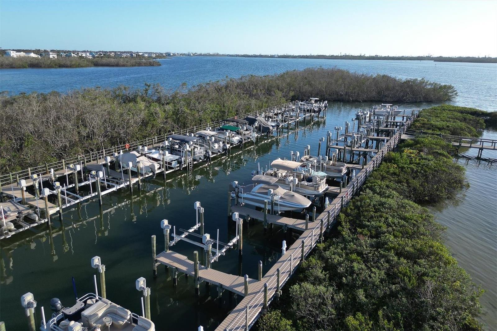 GRANDE PRESERVE ON LEMON BAY - Residential