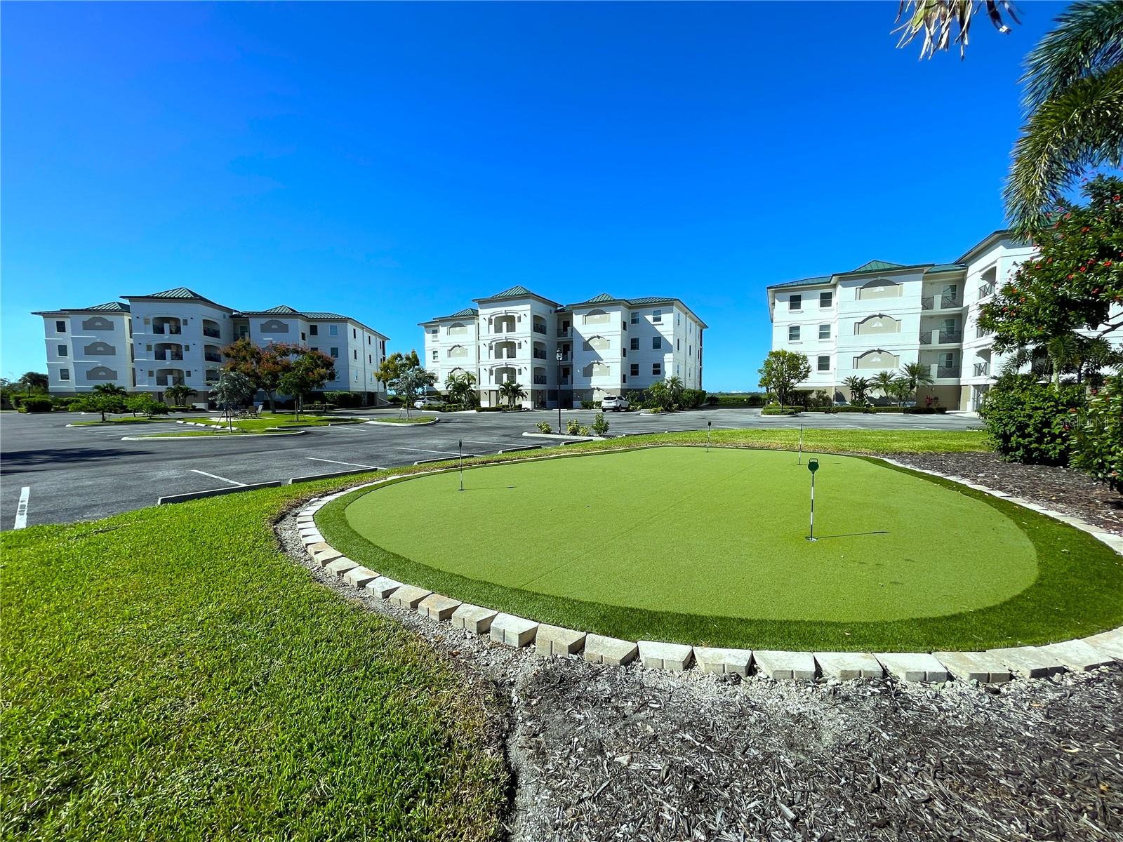 GRANDE PRESERVE ON LEMON BAY - Residential