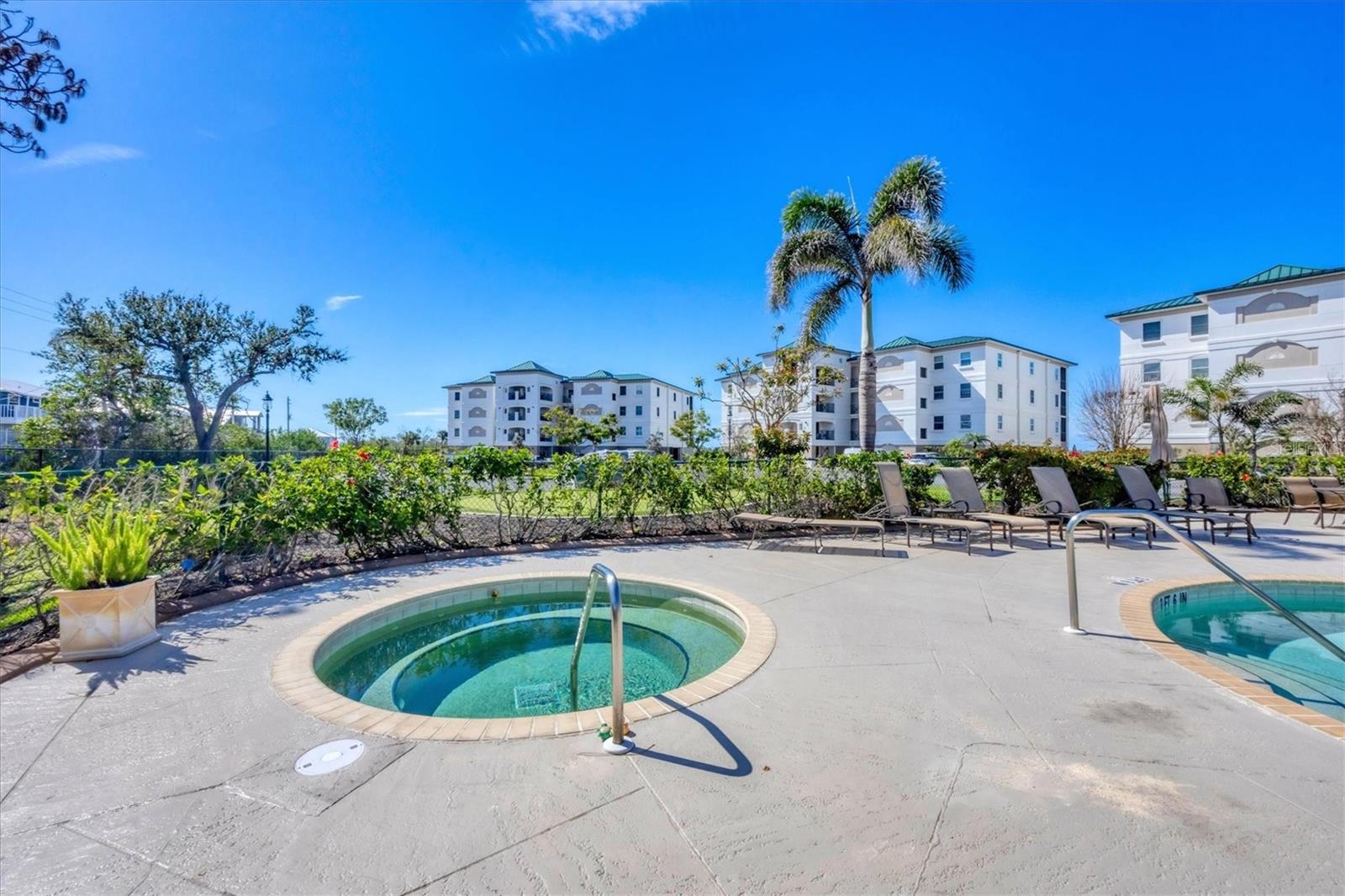 GRANDE PRESERVE ON LEMON BAY - Residential