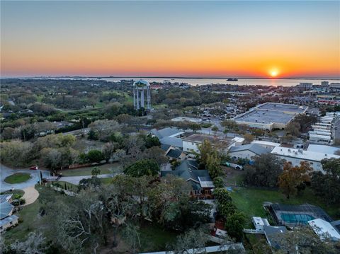 A home in PALM HARBOR