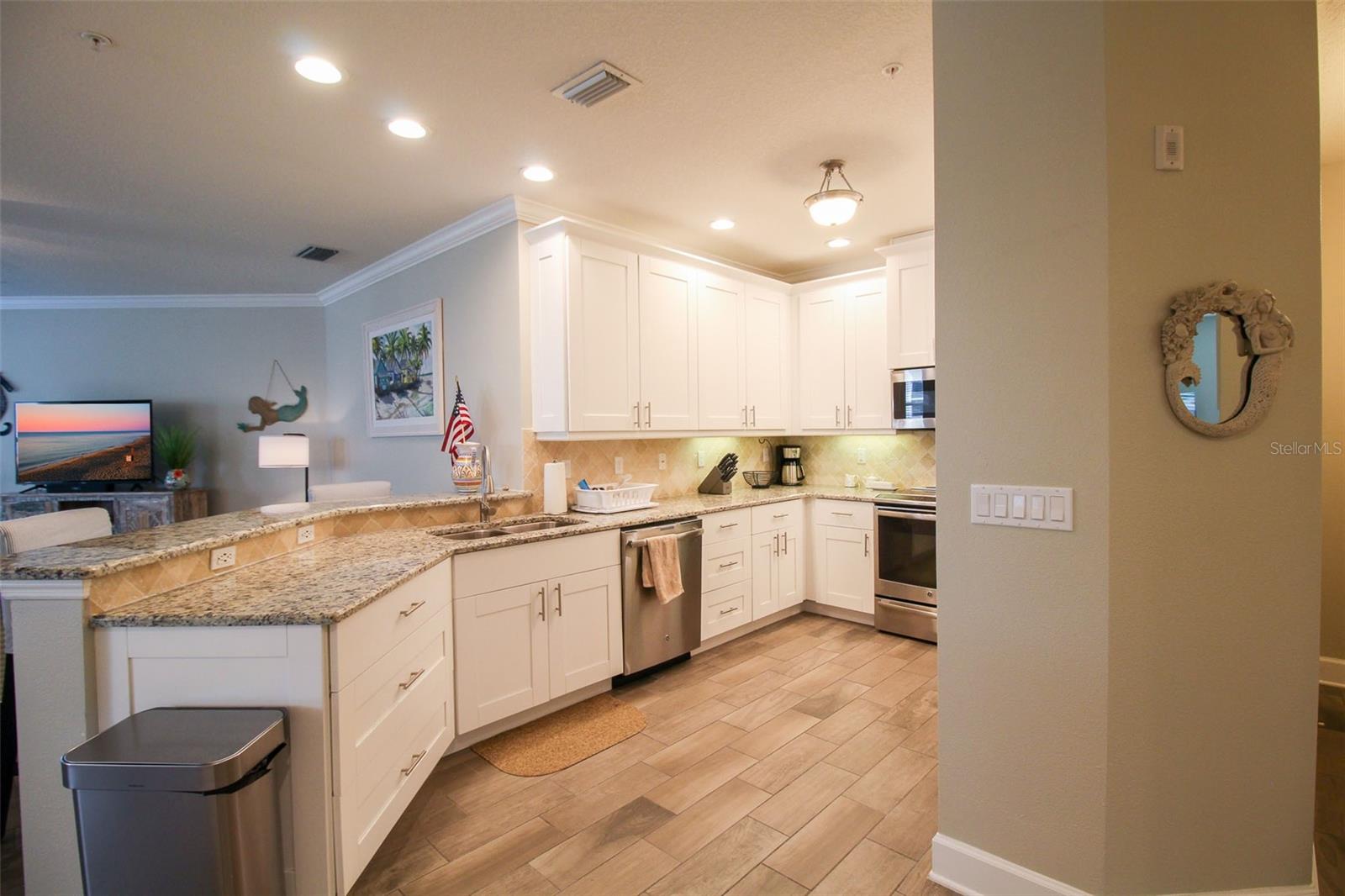 PALMA SOLA BAY CLUB PH 12 - Residential Lease