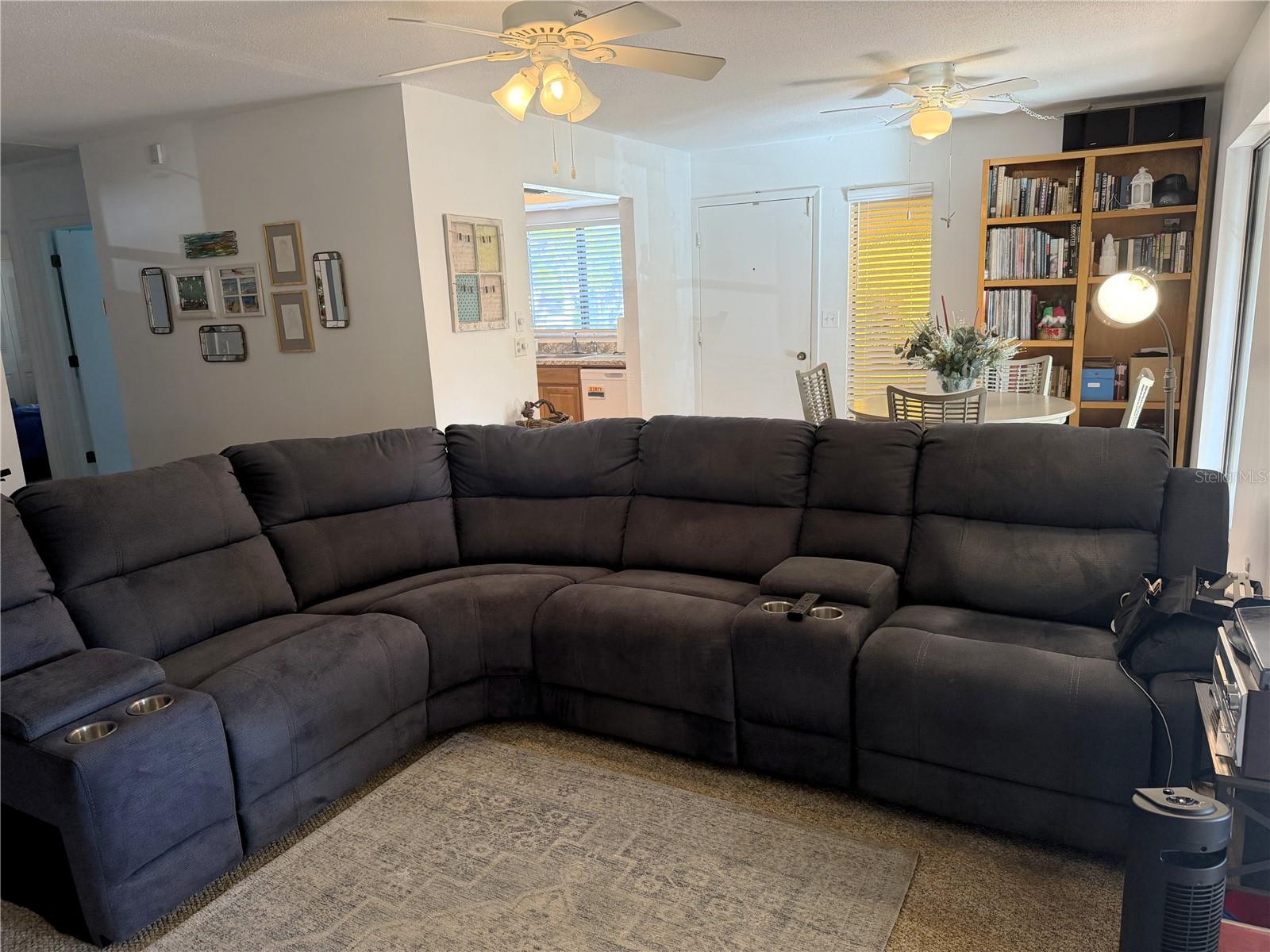 18 QUAILS RUN BOULEVARD 4