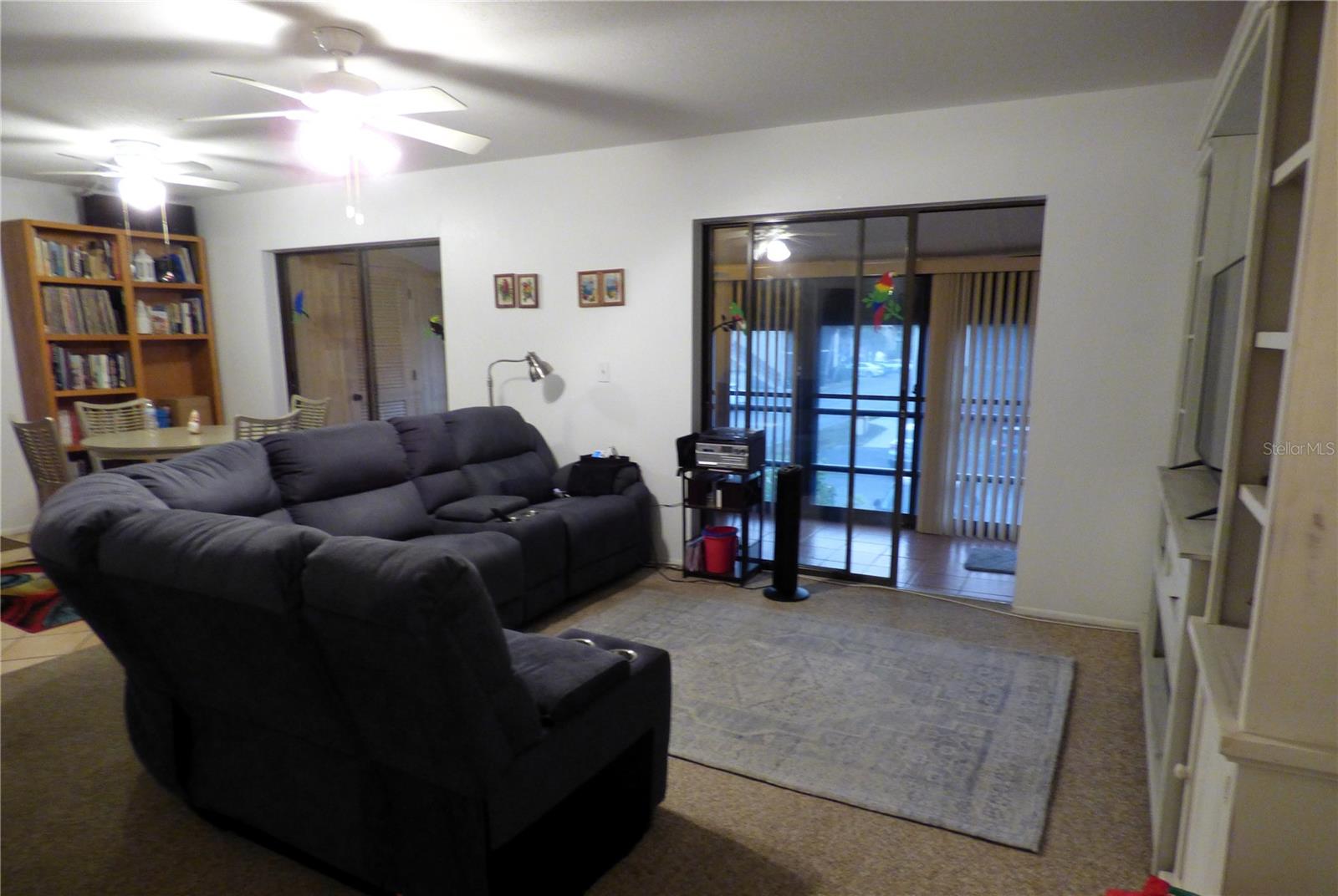 18 QUAILS RUN BOULEVARD 4