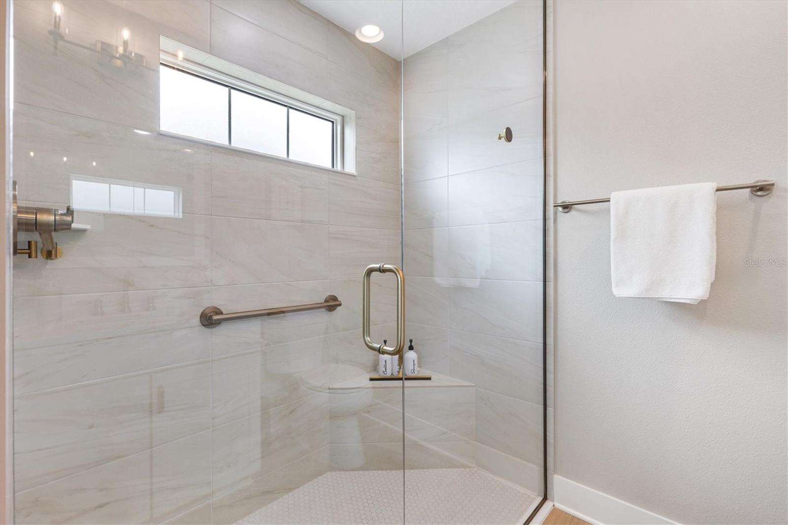 VILLAGE OF MOULTRIE CREEK - Residential