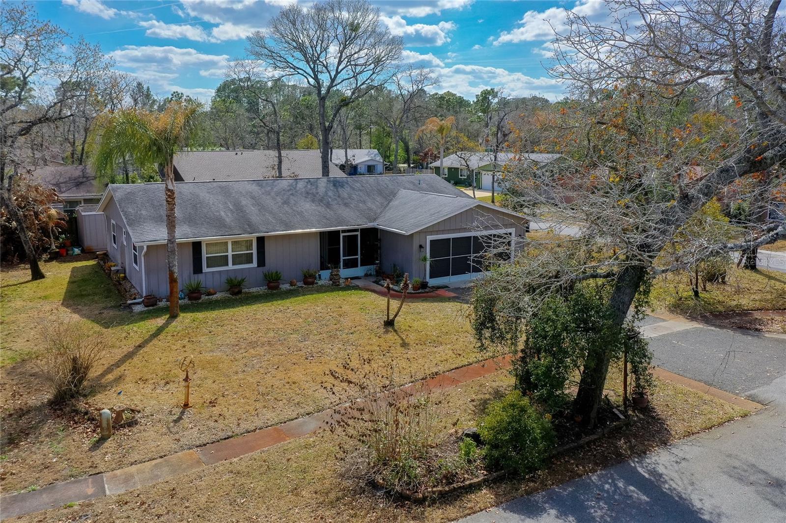 SUMMER TREES UNIT 01 - Residential