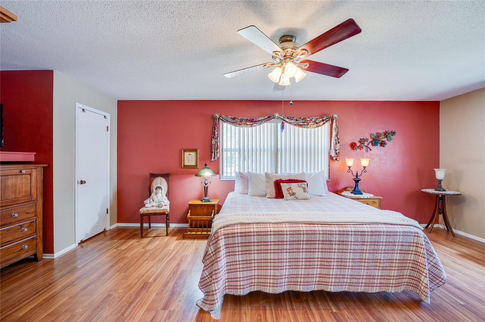 SUMMER TREES UNIT 01 - Residential