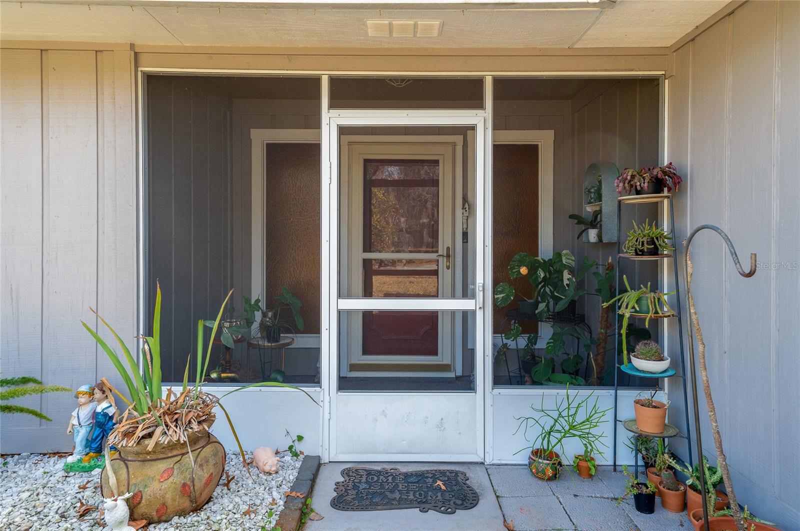 SUMMER TREES UNIT 01 - Residential