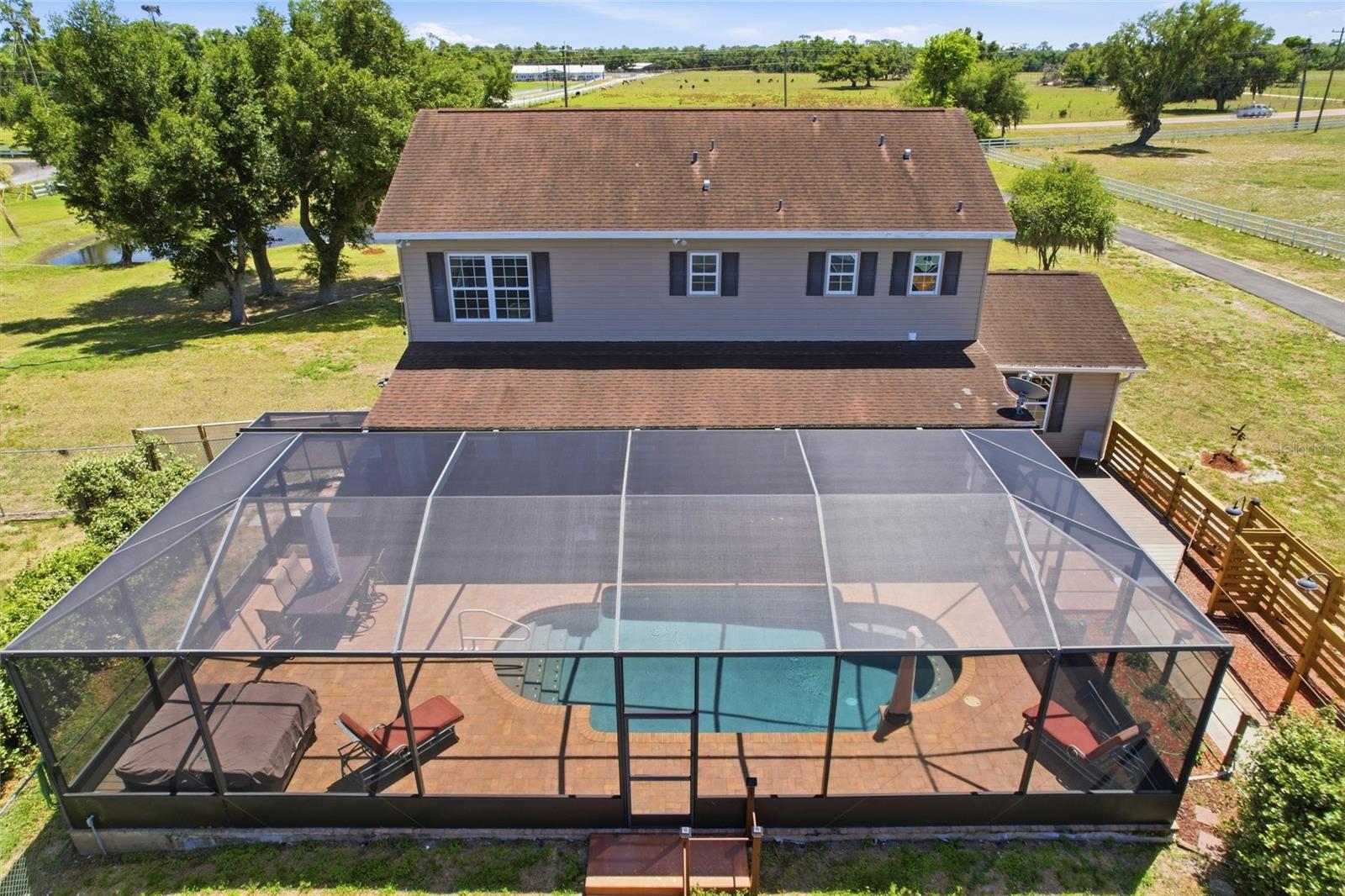 ACREAGE - Residential