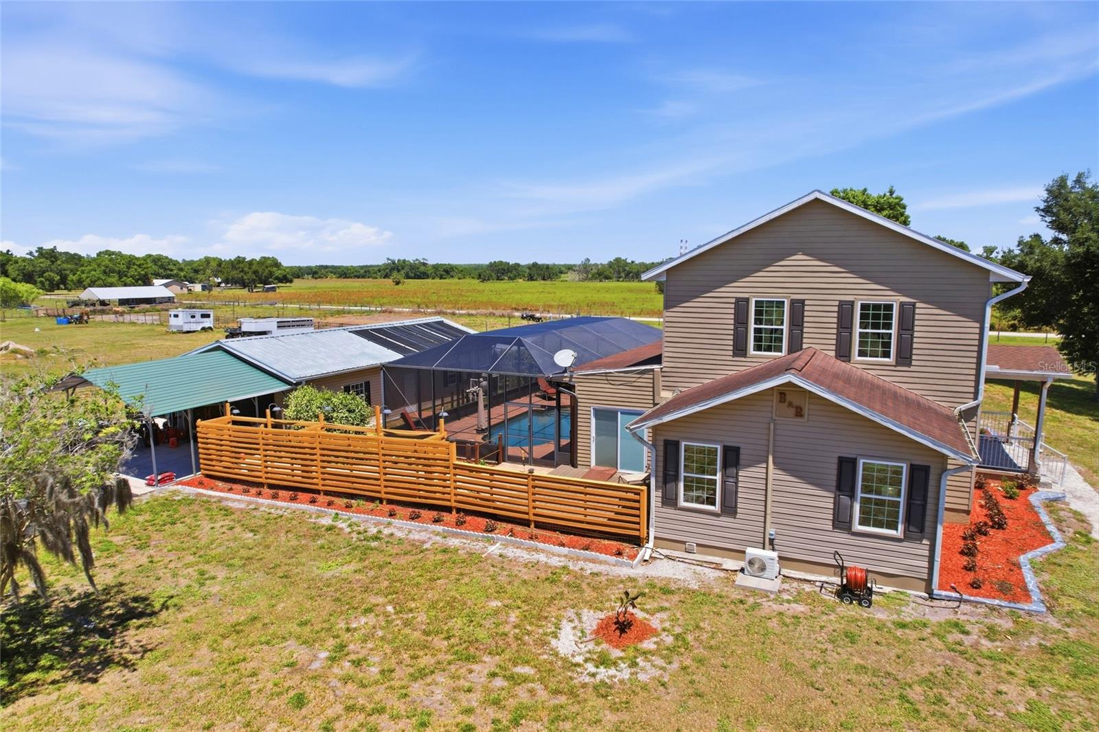 ACREAGE - Residential