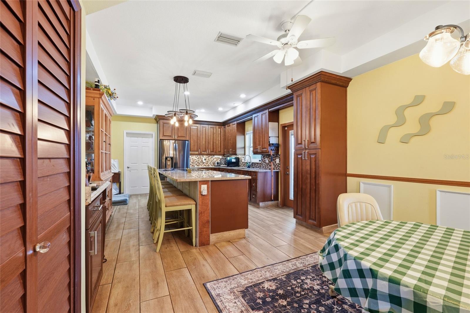 ACREAGE - Residential