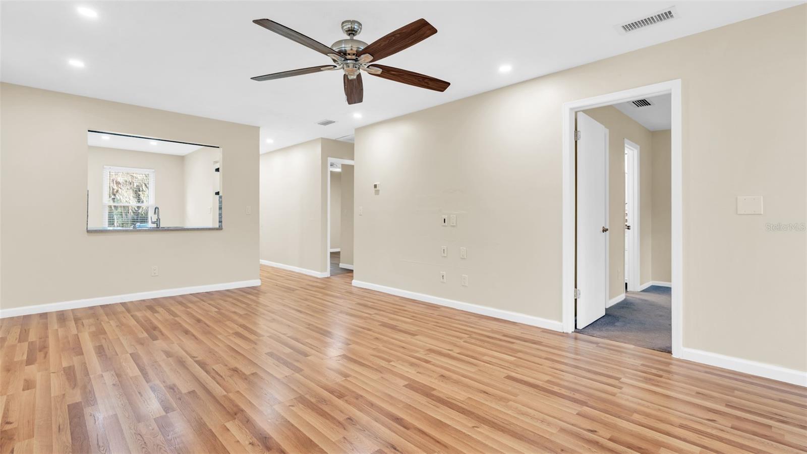 CANDLELIGHT VILLAGE - Residential