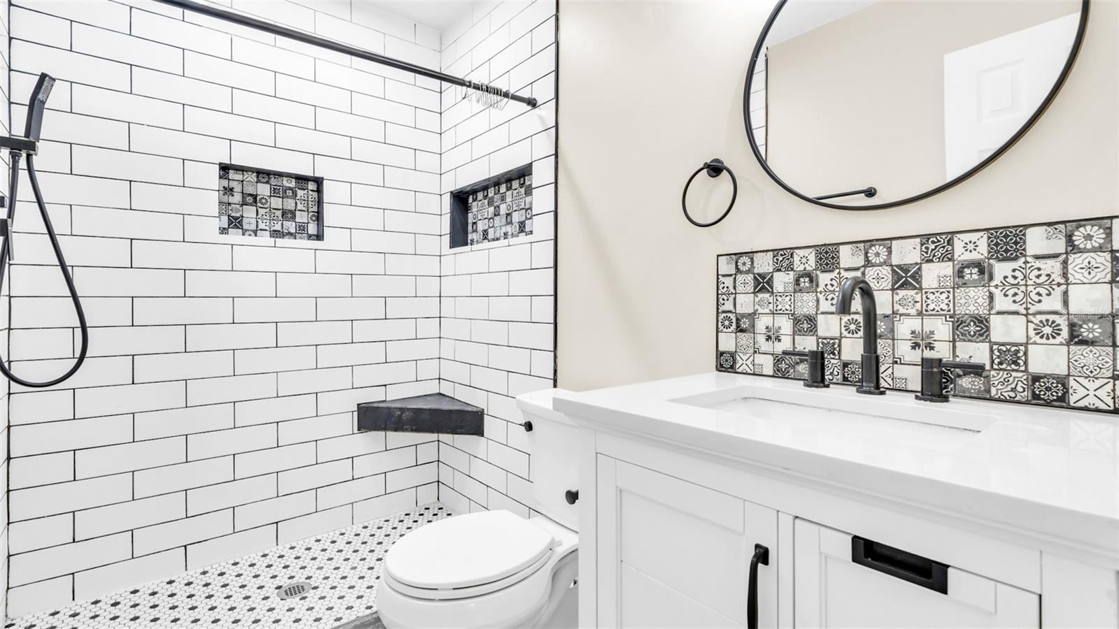 CANDLELIGHT VILLAGE - Residential