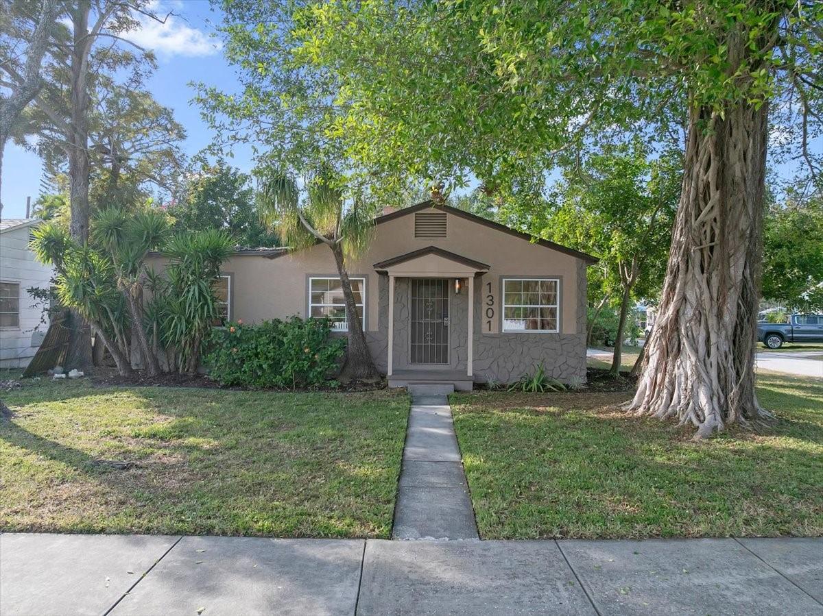 PASADENA HEIGHTS - Residential