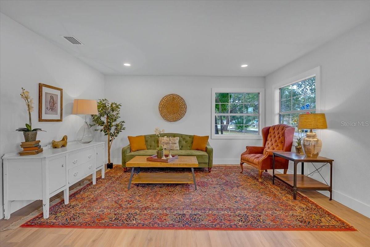 PASADENA HEIGHTS - Residential