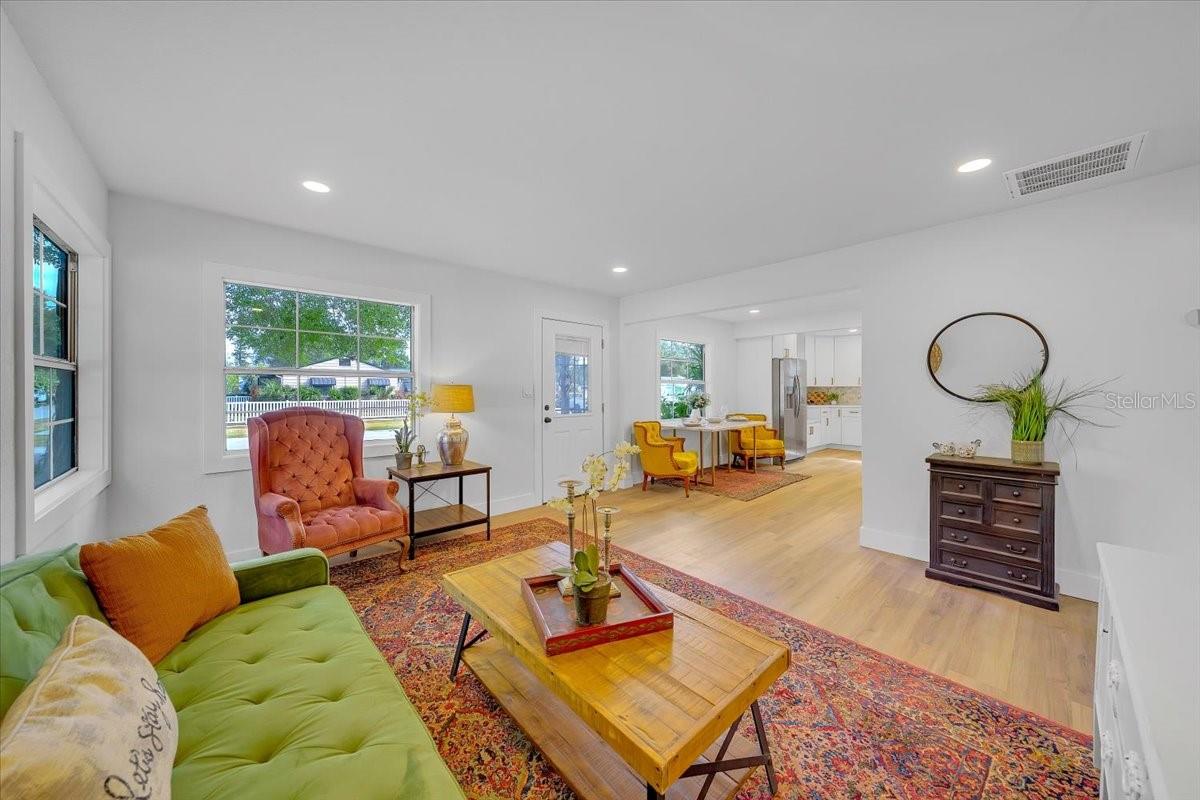 PASADENA HEIGHTS - Residential