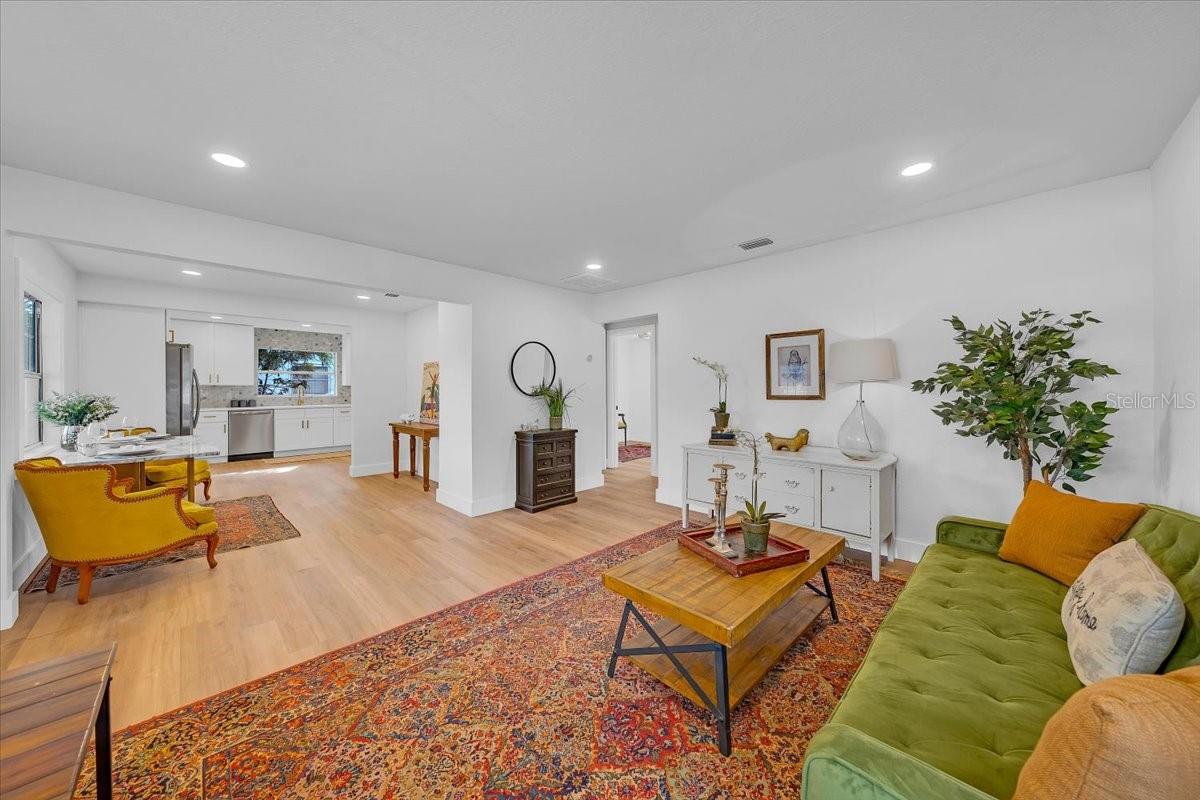 PASADENA HEIGHTS - Residential