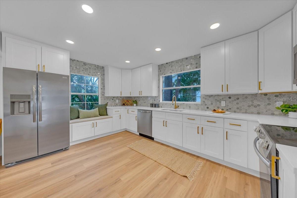 PASADENA HEIGHTS - Residential