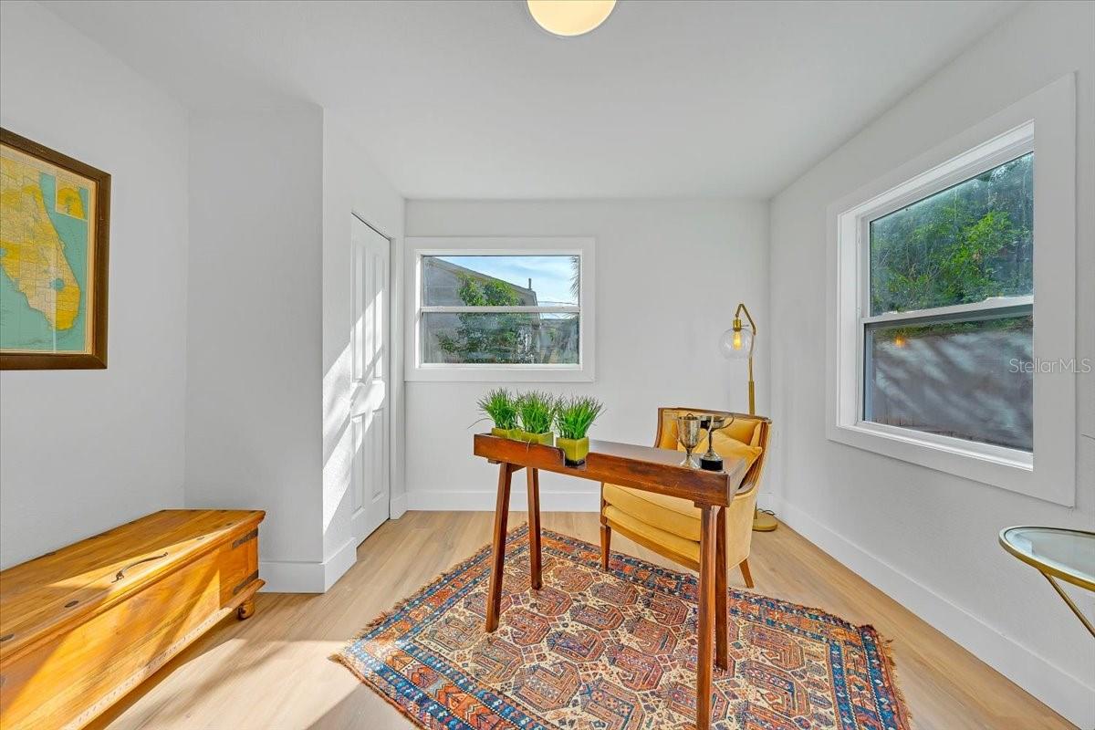 PASADENA HEIGHTS - Residential