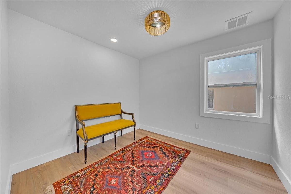 PASADENA HEIGHTS - Residential