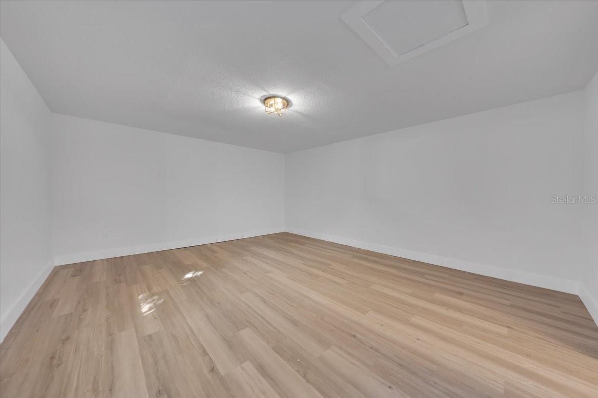 PASADENA HEIGHTS - Residential