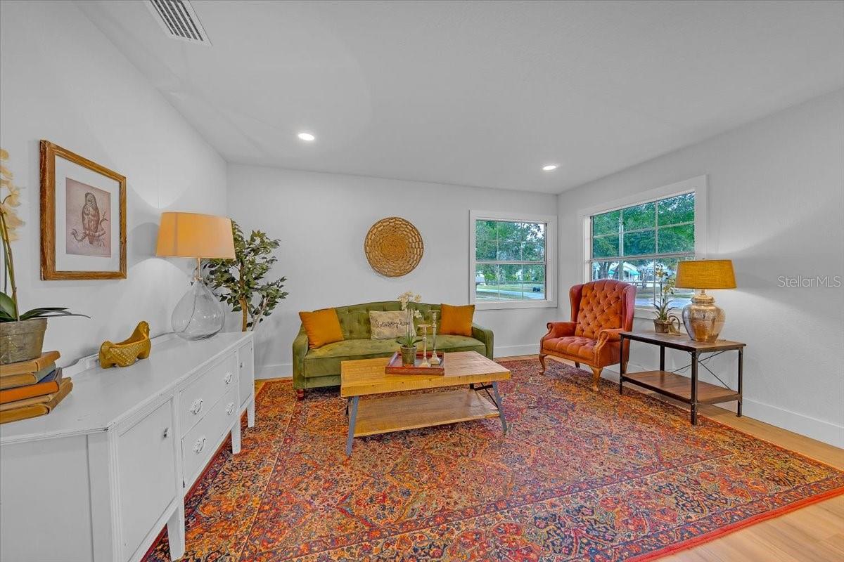 PASADENA HEIGHTS - Residential