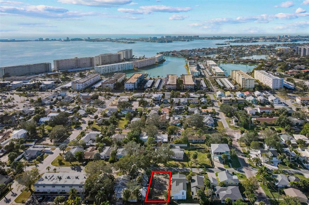 Photo of 3020 Clinton Street S, Gulfport, FL 33707 (MLS # TB8462828)