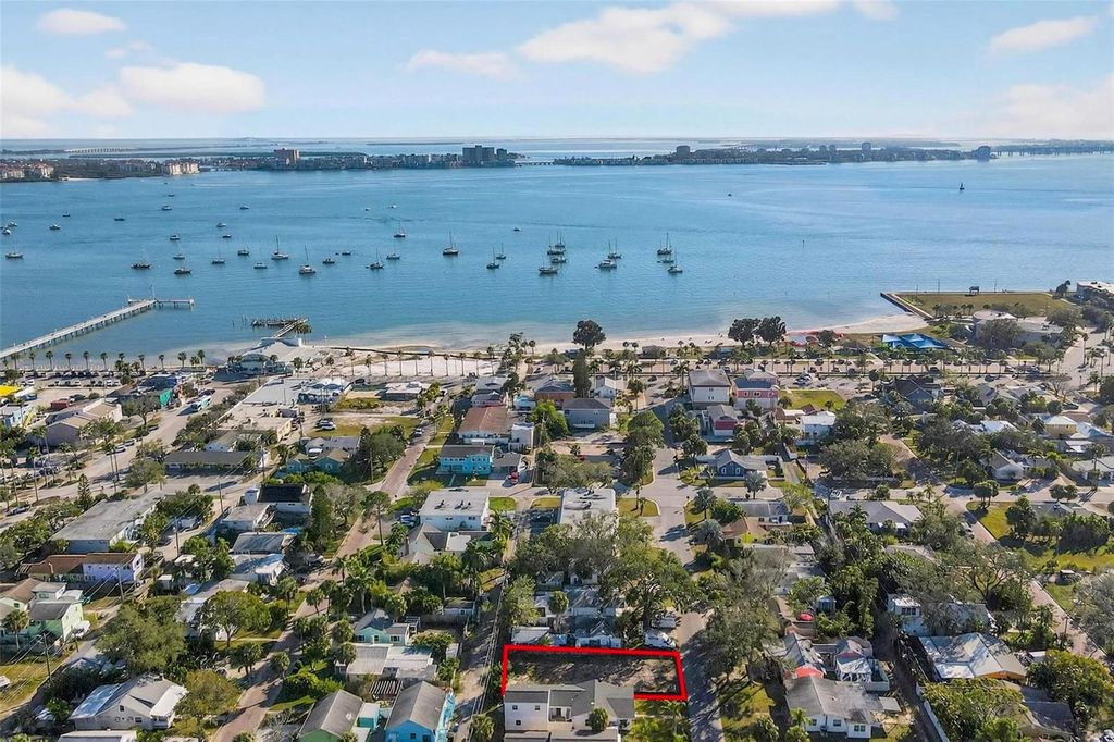 Photo of 3020 Clinton Street S, Gulfport, FL 33707 (MLS # TB8462828)