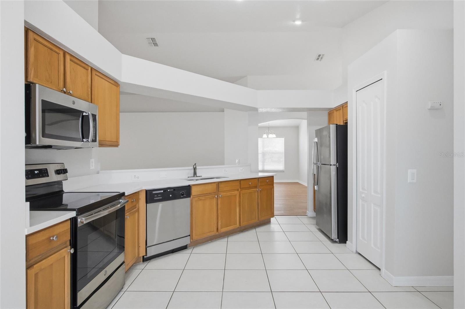 STERLING HILL - Residential