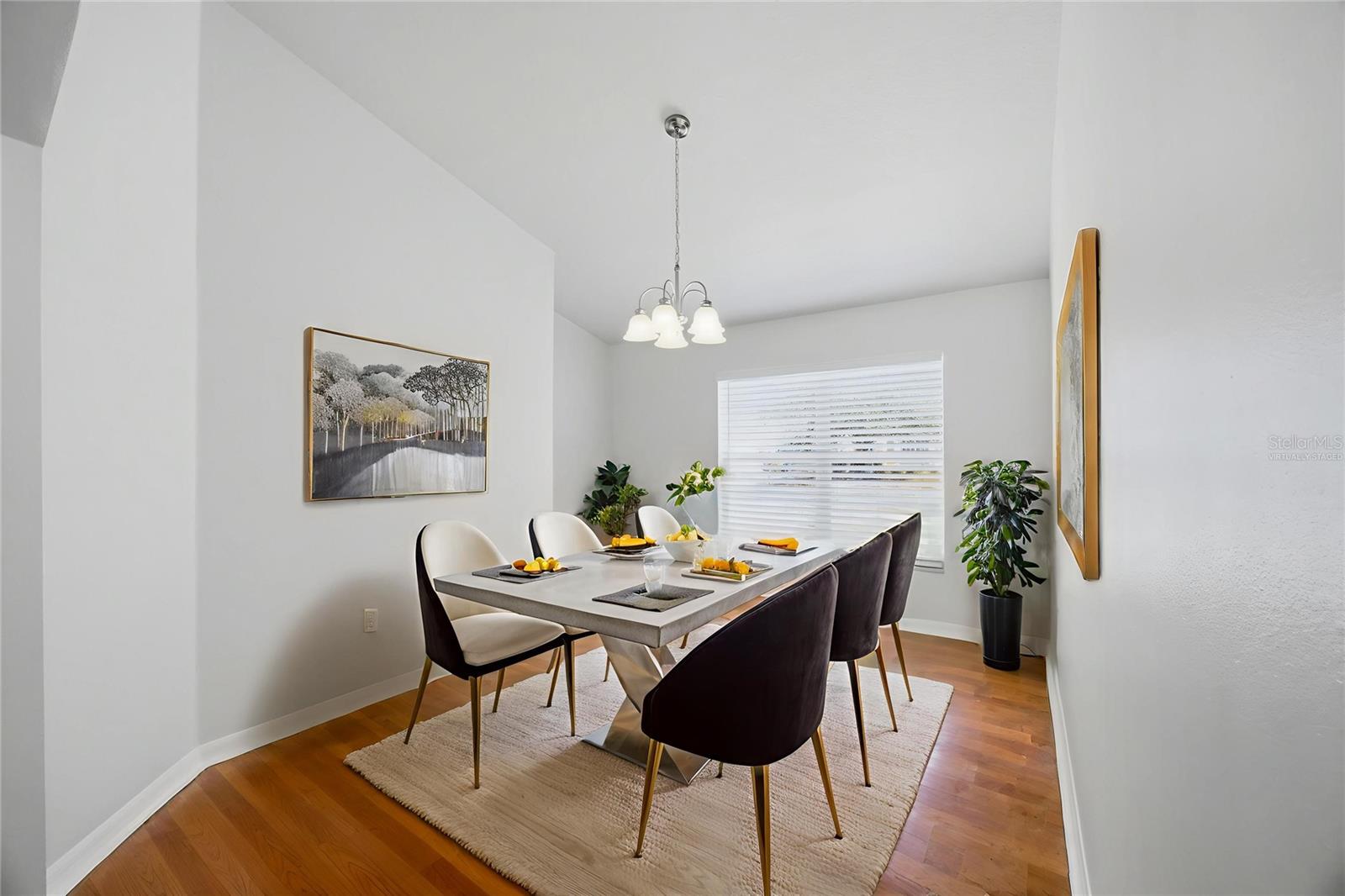 STERLING HILL - Residential