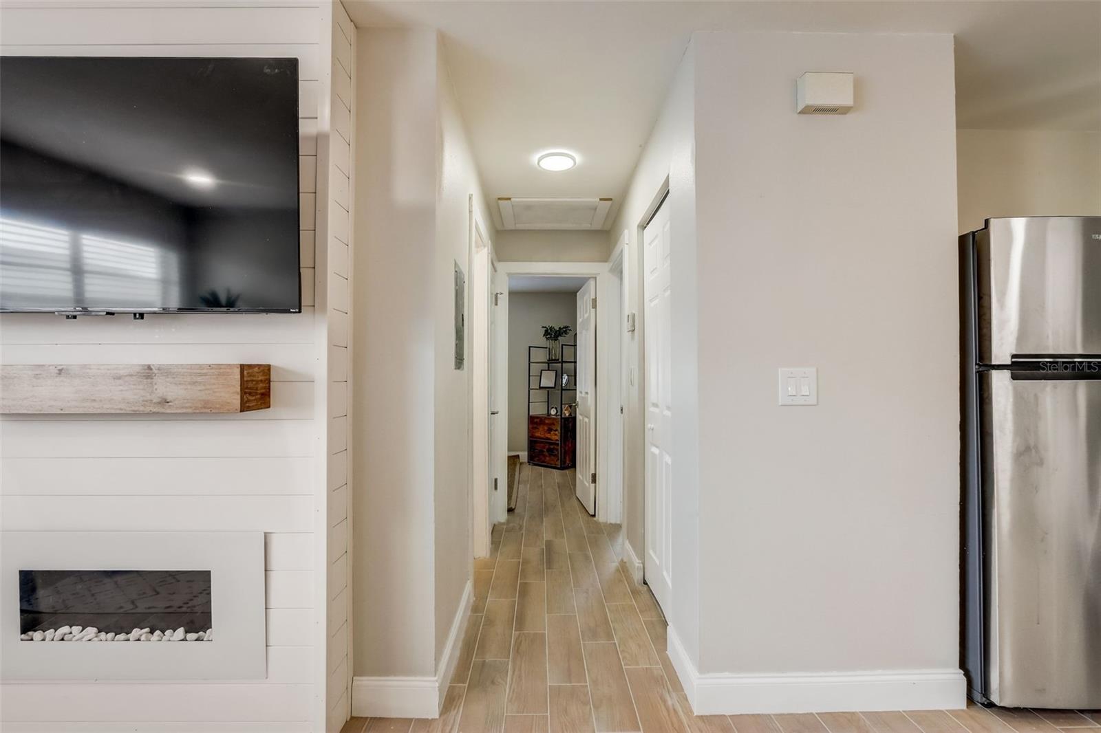 BAY CREST CONDO PH I - Residential