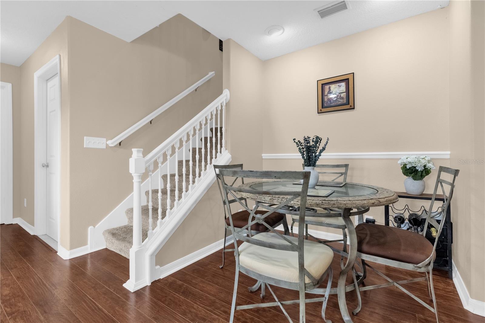 WEDGEWOOD TWNHMS - Residential