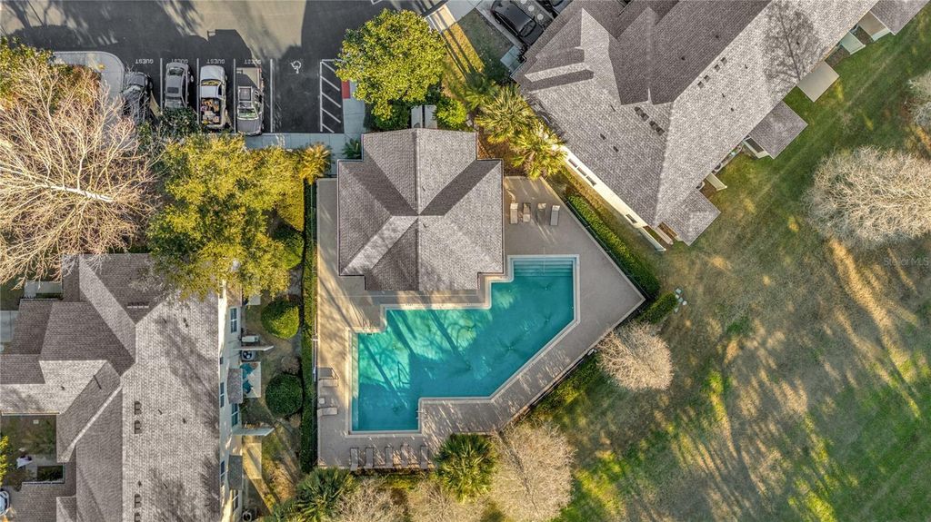 Photo of 2916 Royal Tuscan Lane, Valrico, FL 33594 (MLS # G5107851)