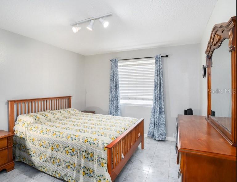 GREENS OF TOWN'N COUNTRY CONDOMINIUMS - Residential