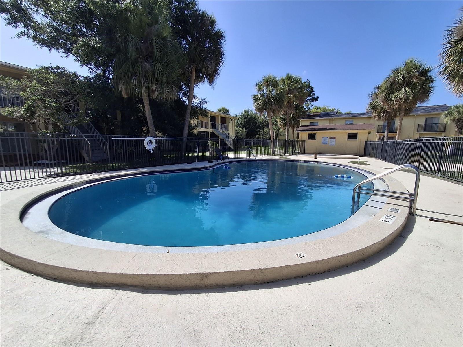 GREENS OF TOWN'N COUNTRY CONDOMINIUMS - Residential