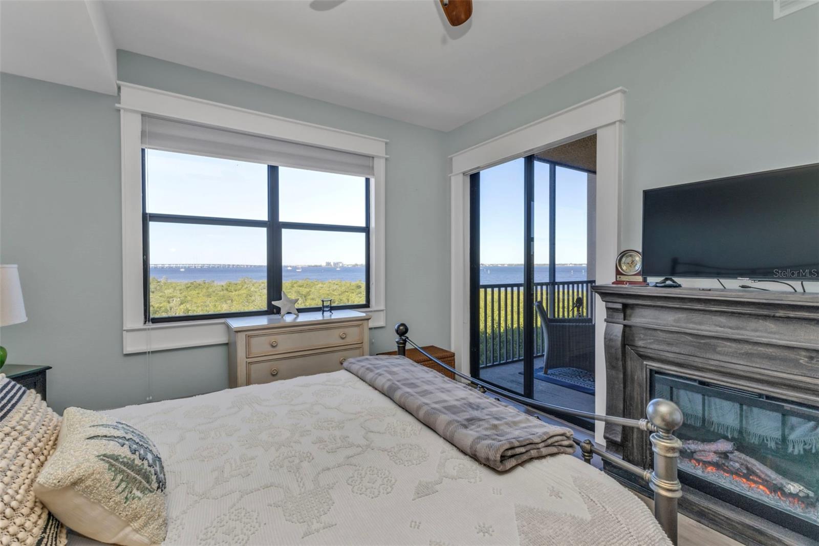 PEACE HARBOR CONDO - Residential