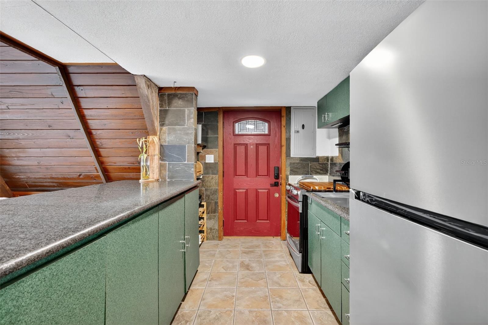 DEEP WOODS - Residential