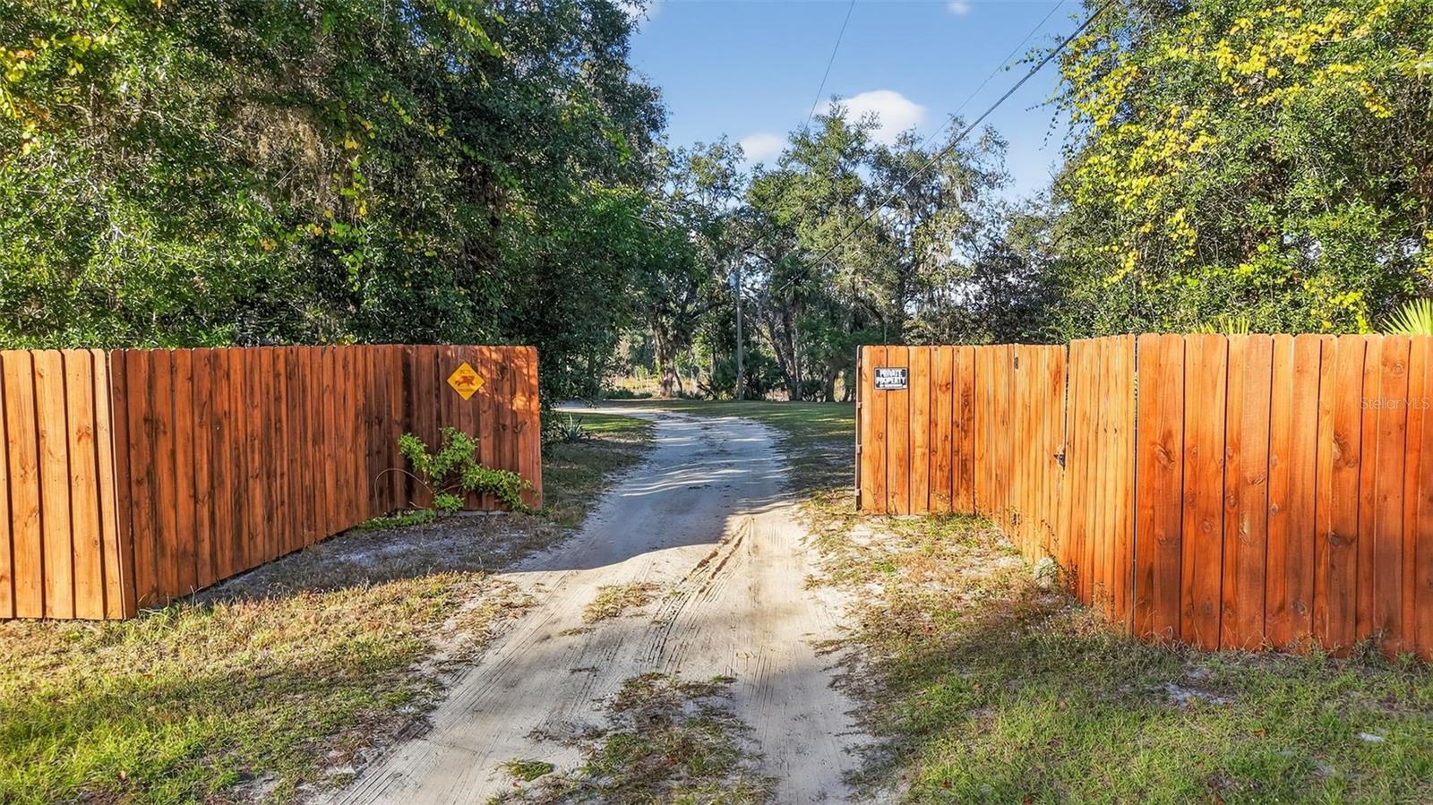 DEEP WOODS - Residential