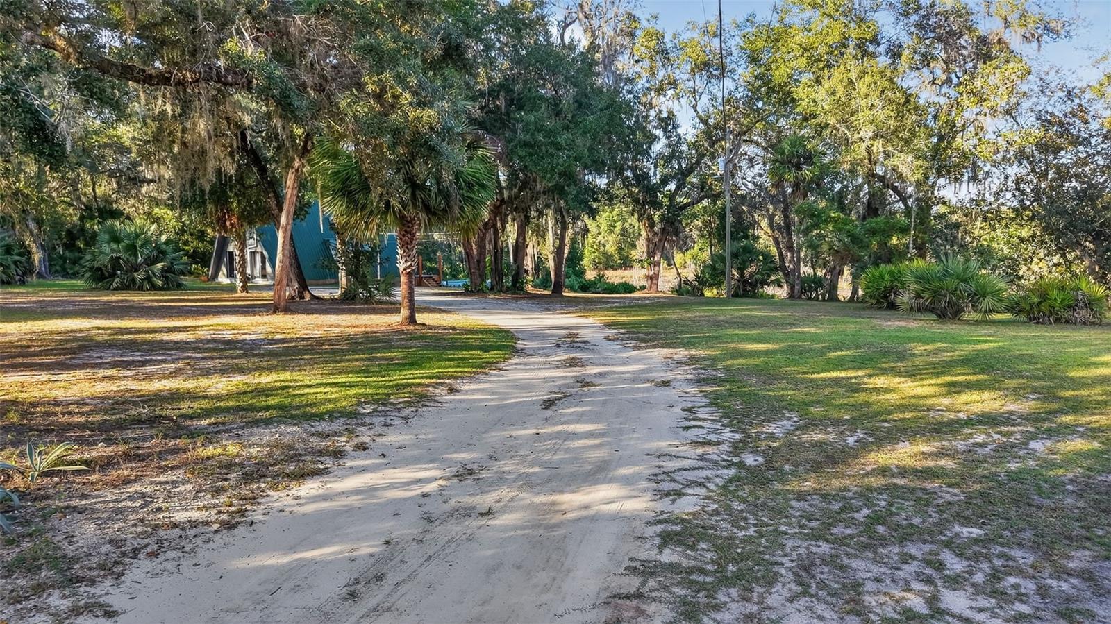 DEEP WOODS - Residential