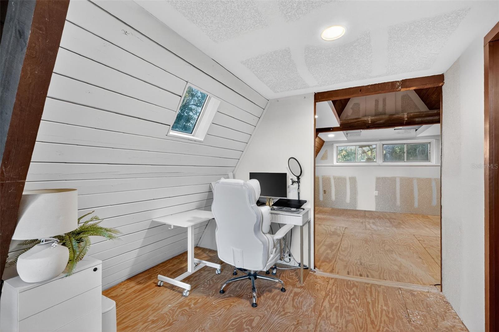 DEEP WOODS - Residential