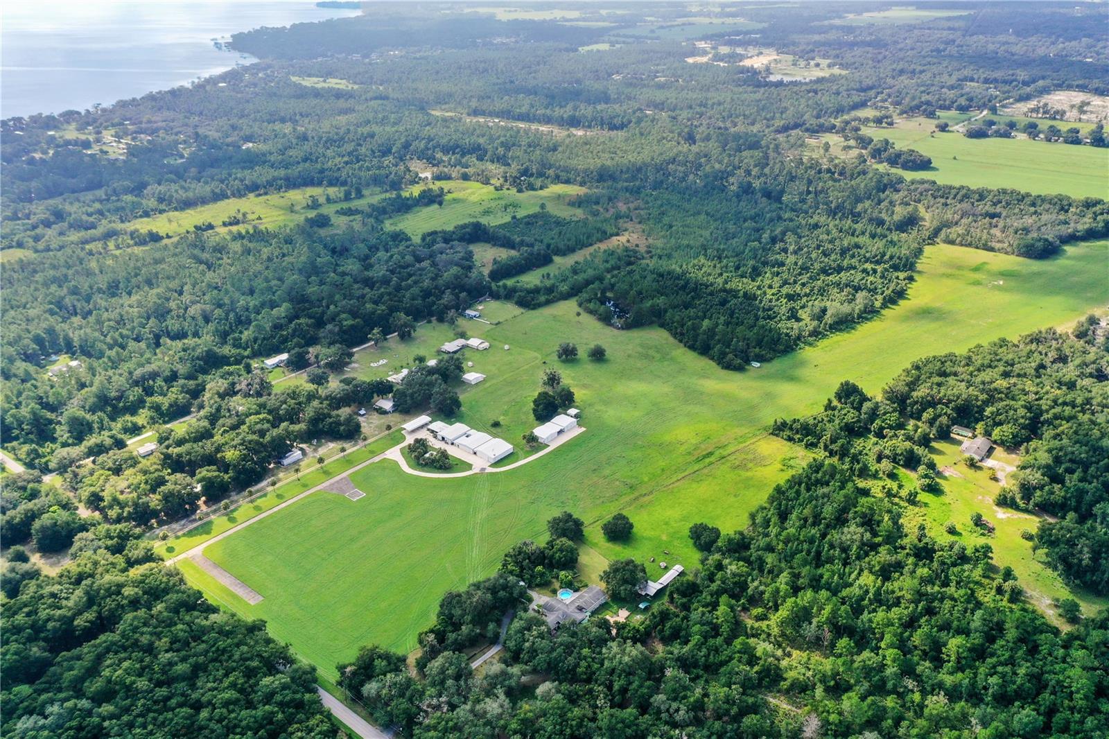 POMONA PARK PRIVATE AIRPORT - Commercial Sale