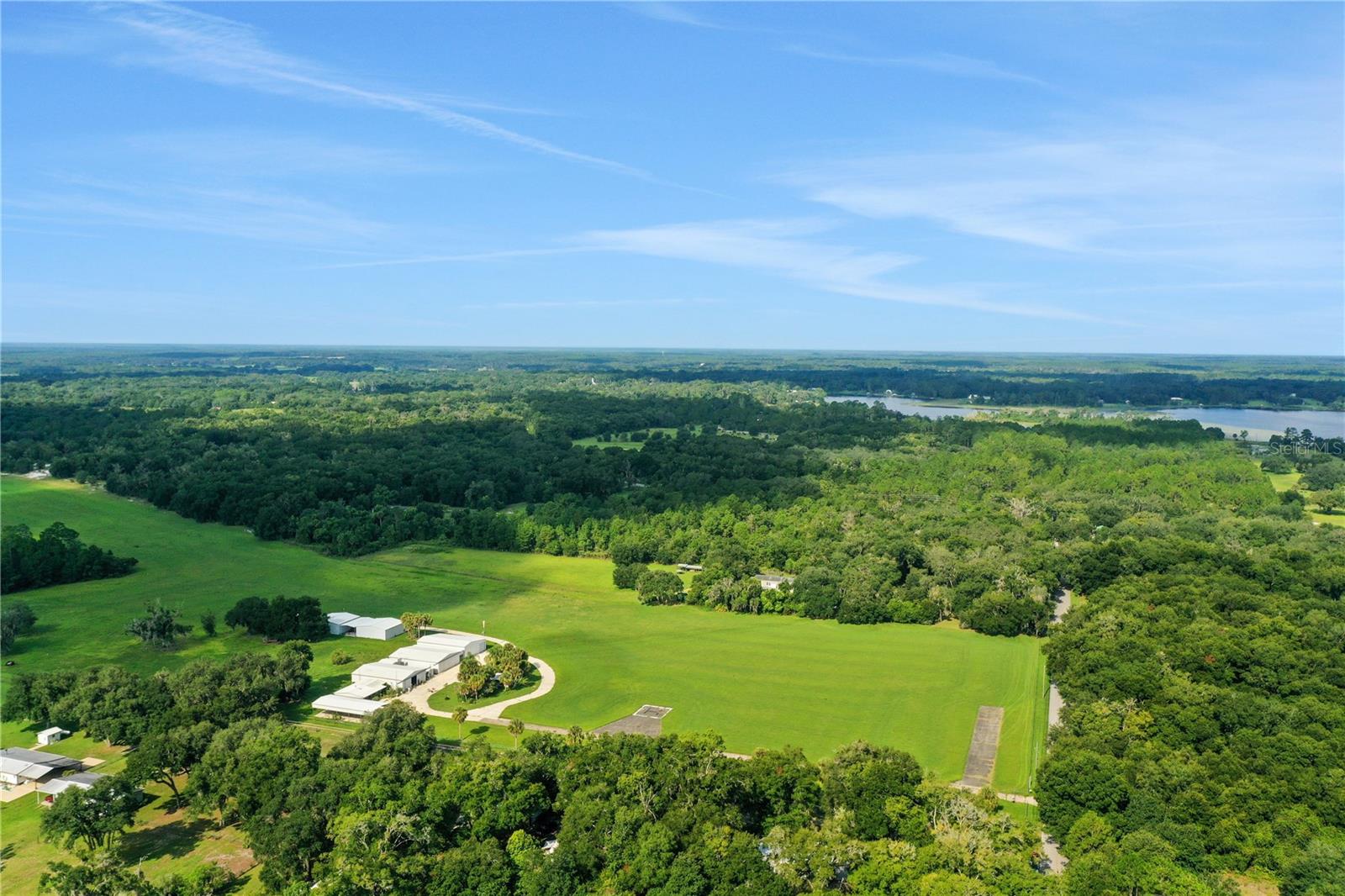 POMONA PARK PRIVATE AIRPORT - Commercial Sale