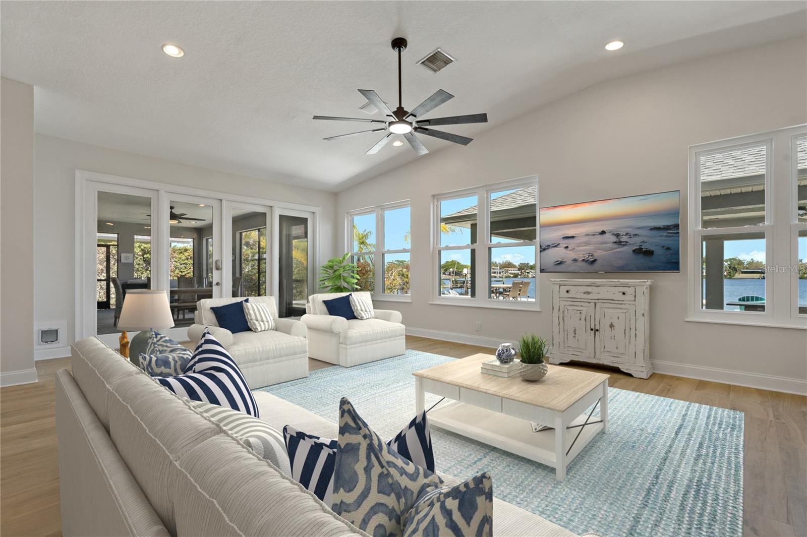 714 BAYSHORE DRIVE
