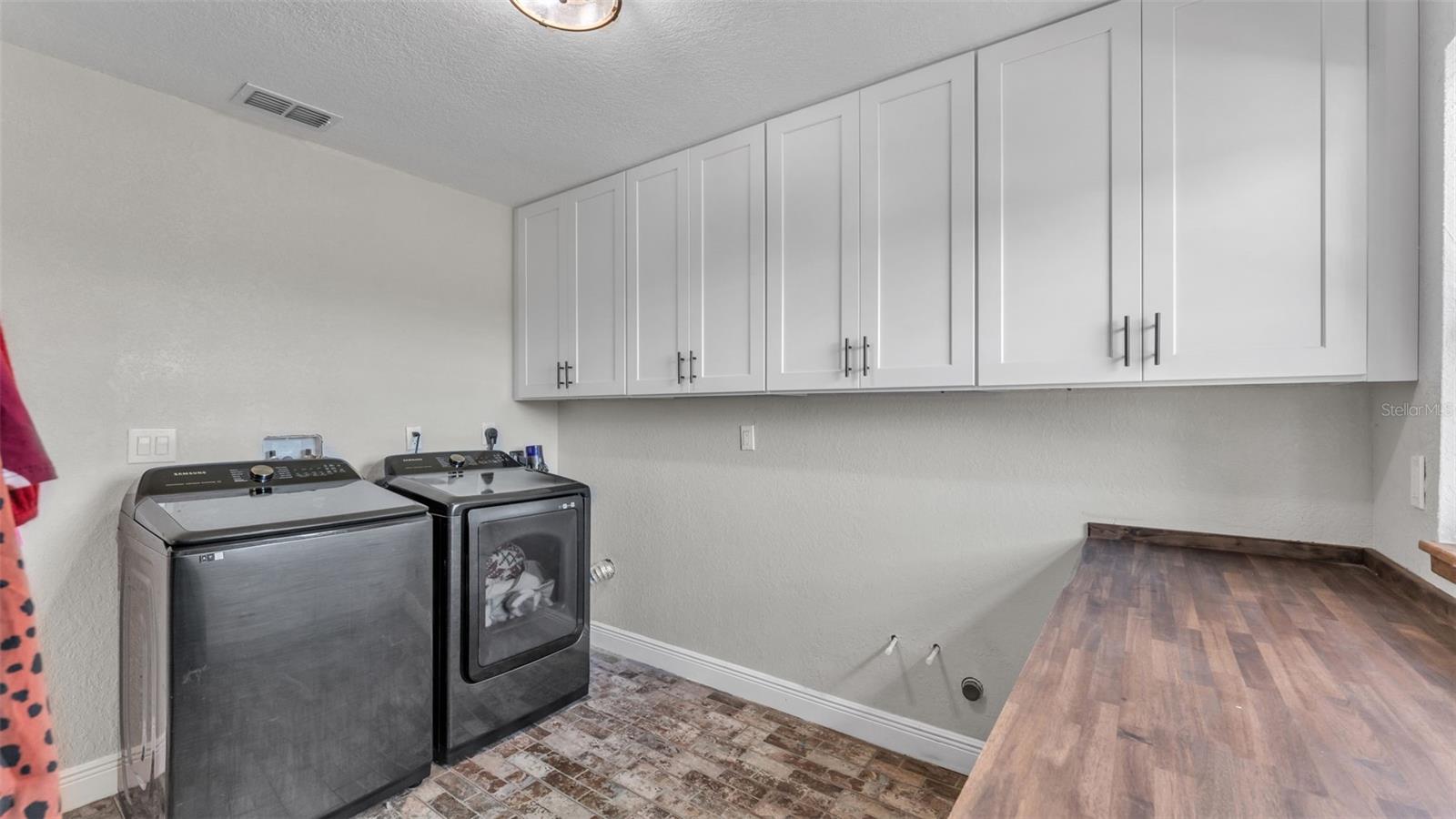 STAGECOACH ESTATES PHASE 1 - Residential