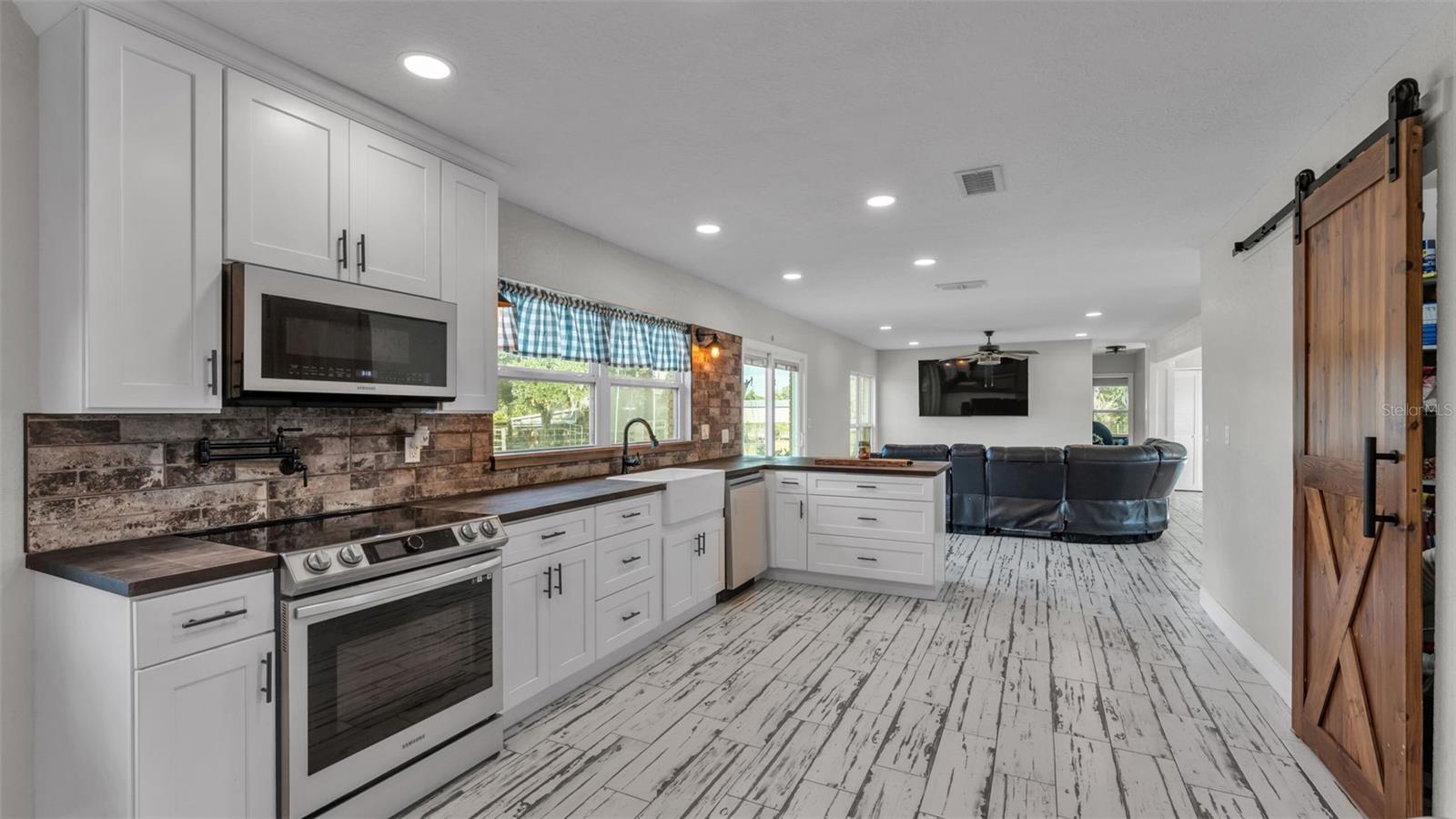 STAGECOACH ESTATES PHASE 1 - Residential