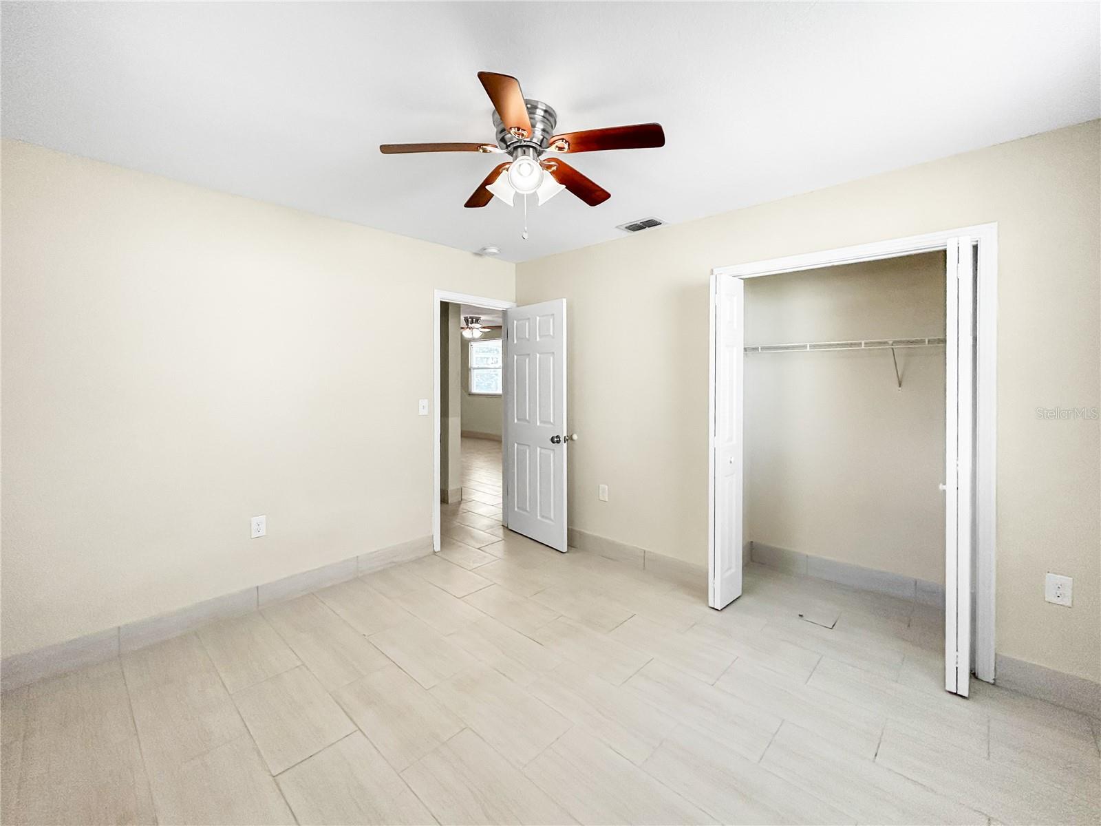 CAREYS PIRATES POINT - Residential