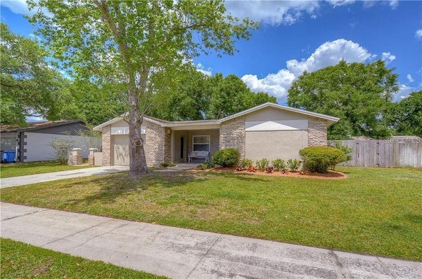 5121 ELLENDALE AVE, TAMPA, FL 33625 - Image 2886e2a8b0e79a6fca6a9e01d243e2f6/17910013